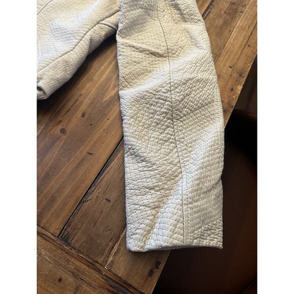 Andrew Marc New York Faux Leather Moto Jacket Ivory Size XL Edgy Sleek - Picture 15 of 16